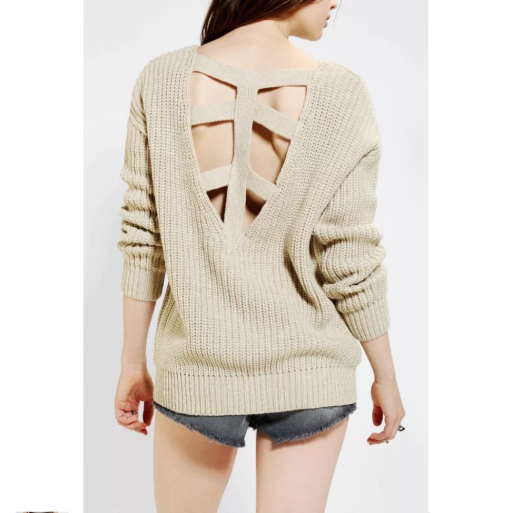 Sparkle & Fade Ivory Cross-Back Sweater Size Small